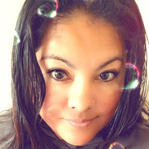 Meet your Posher, Mirella